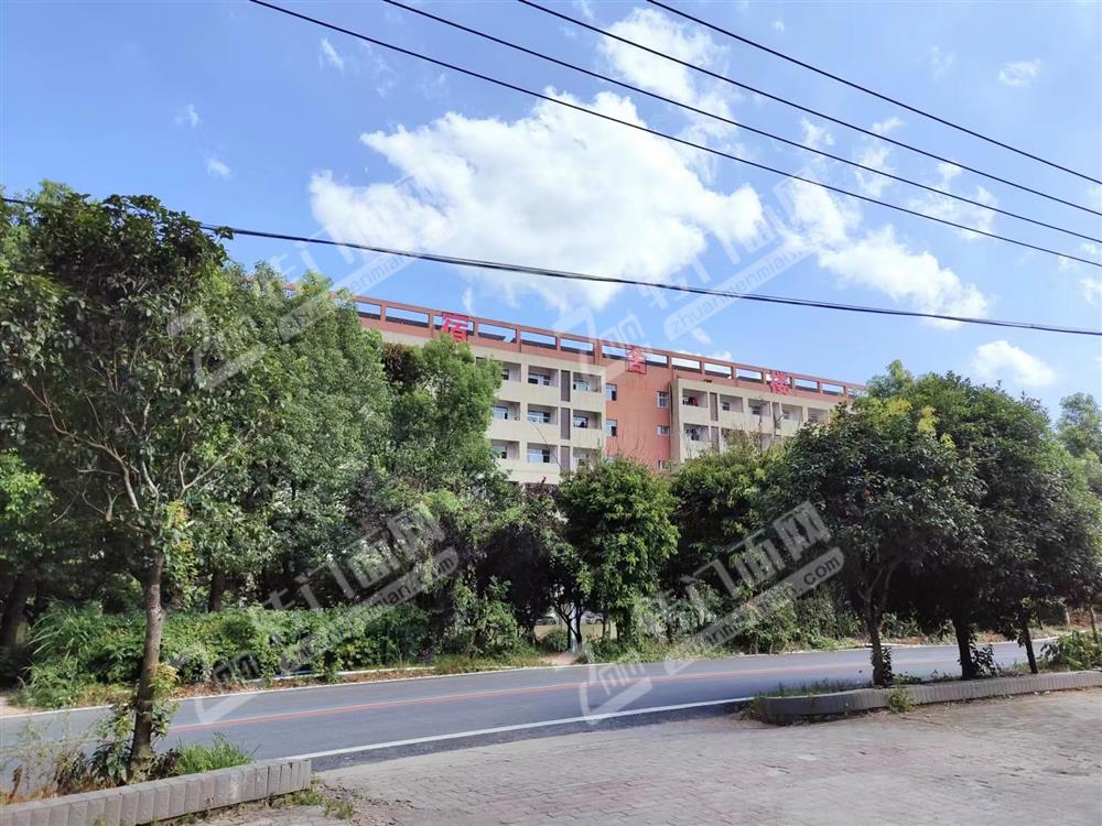 南康龙回工业园餐厅转让